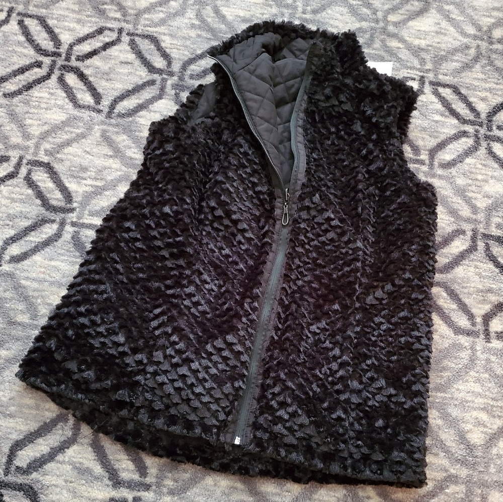 Denim & Co. Womens Reversible Black Vest NWT